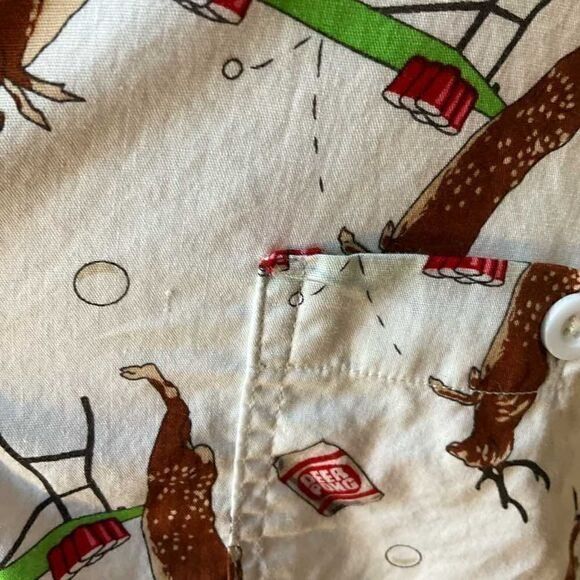 Deer Pong Christmas Buttonup!! XL - Picture 6 of 7